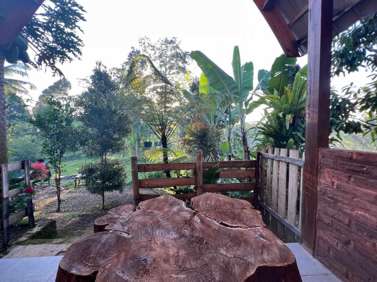 Tetebatu Sunrise Homestay Extérieur photo